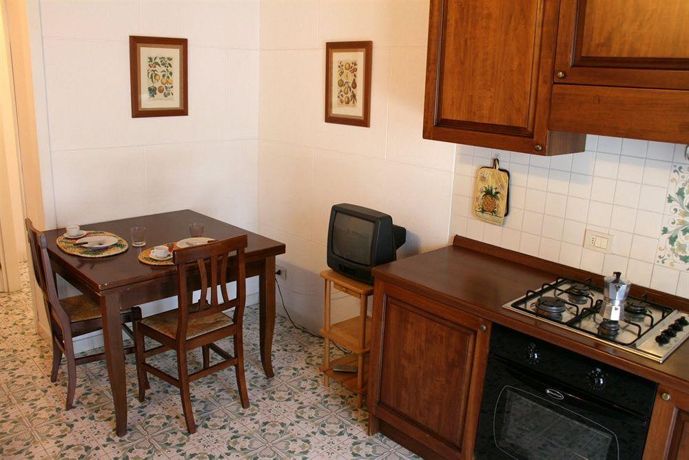 Razza Del Casalone Hostal Grosseto Exterior foto